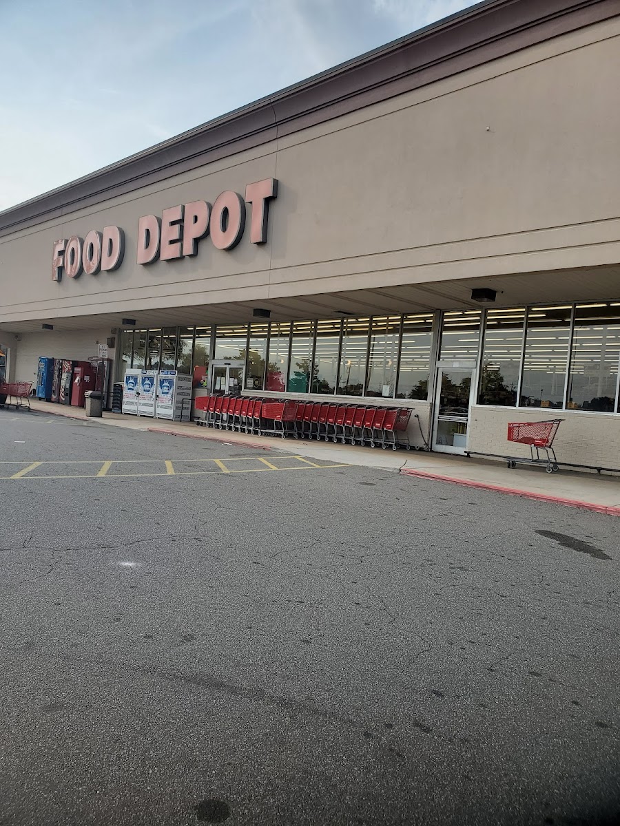 Parkway Plaza Shopping Center